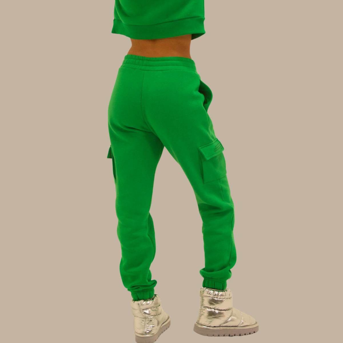 Jogging Cargo Noir "Mental Health" Coton Bio — GOOD GIRL BAD HABITS