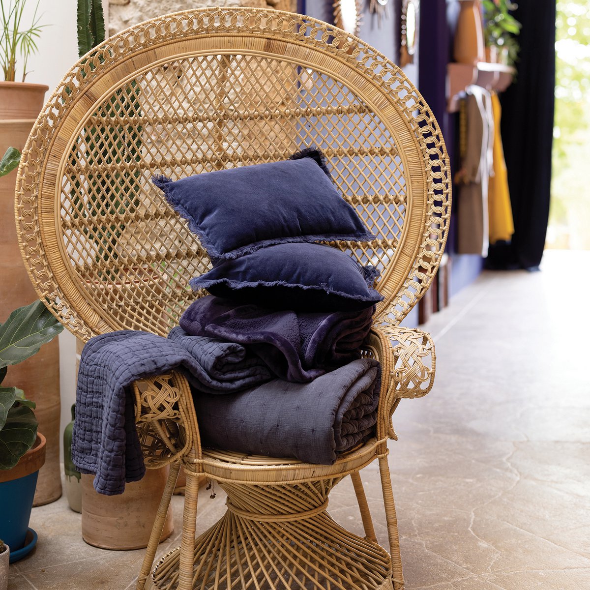 Maxi Plaid Ultra-Doux Michka Marine 180×220 cm | VIVARAISE