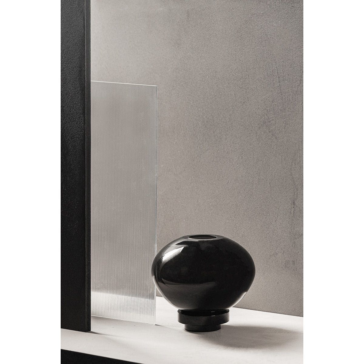 Vase Boule Noir RUD Luxury Edition Verre Design