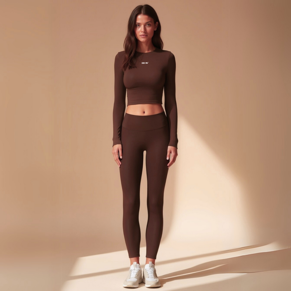 Crop Top Manches Longues Brun Sport — GOOD GIRL BAD HABITS