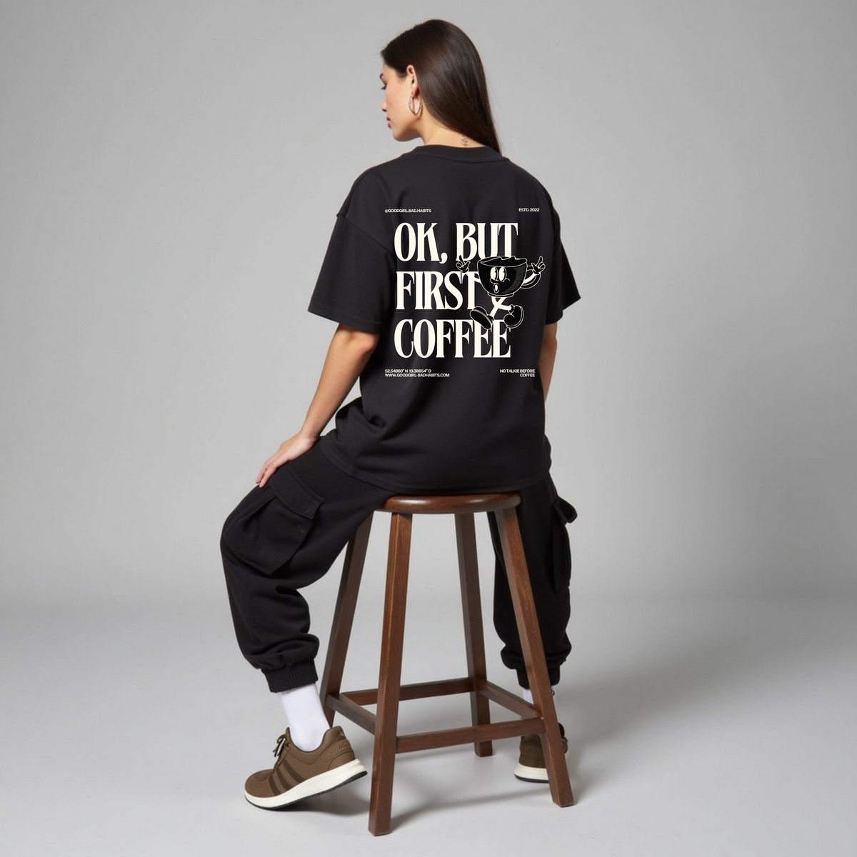 T-shirt Oversize "OK But First Coffee" Blanc — GOOD GIRL BAD HABITS