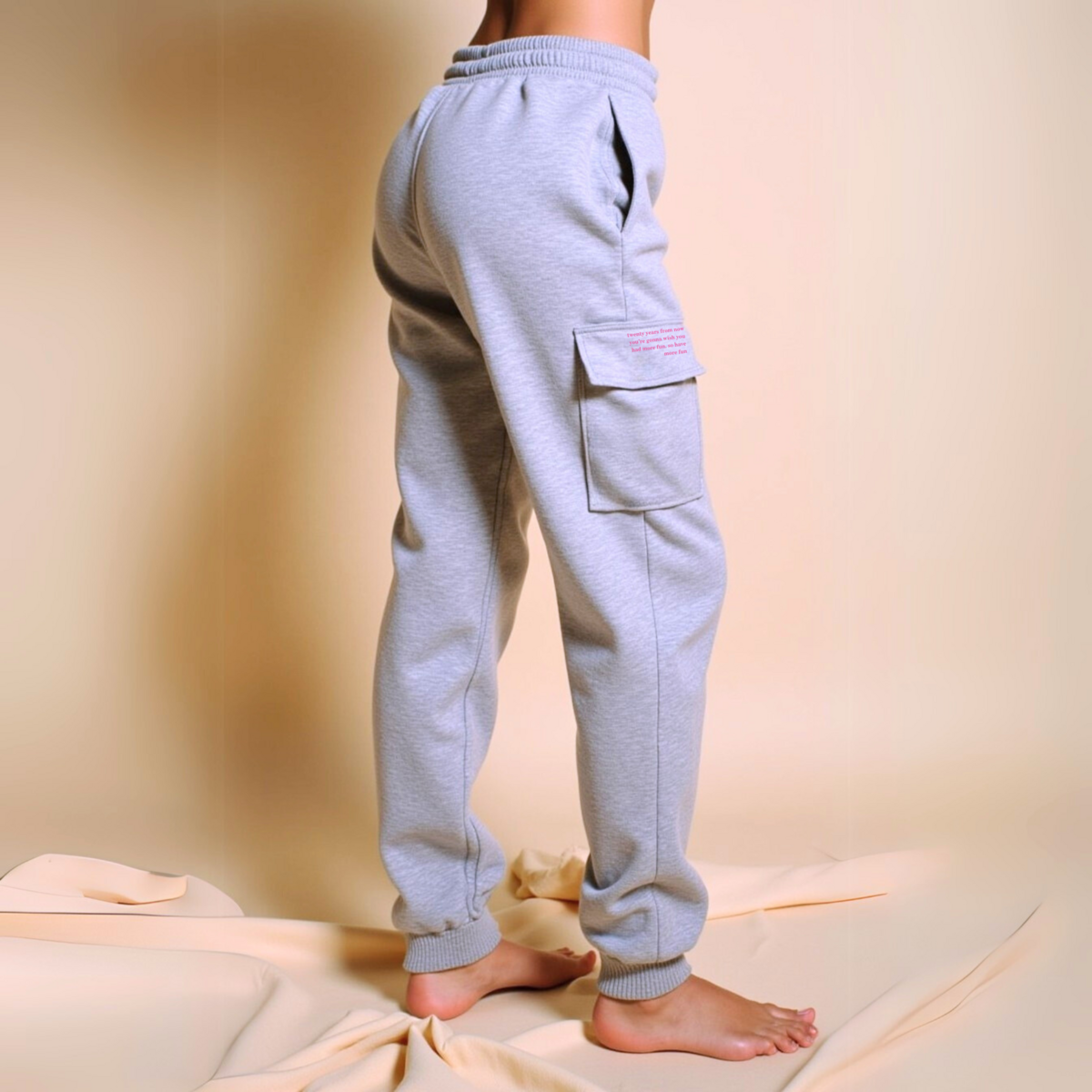 Jogging Cargo Gris Chiné "Mental Health" Coton Bio — GOOD GIRL BAD HABITS