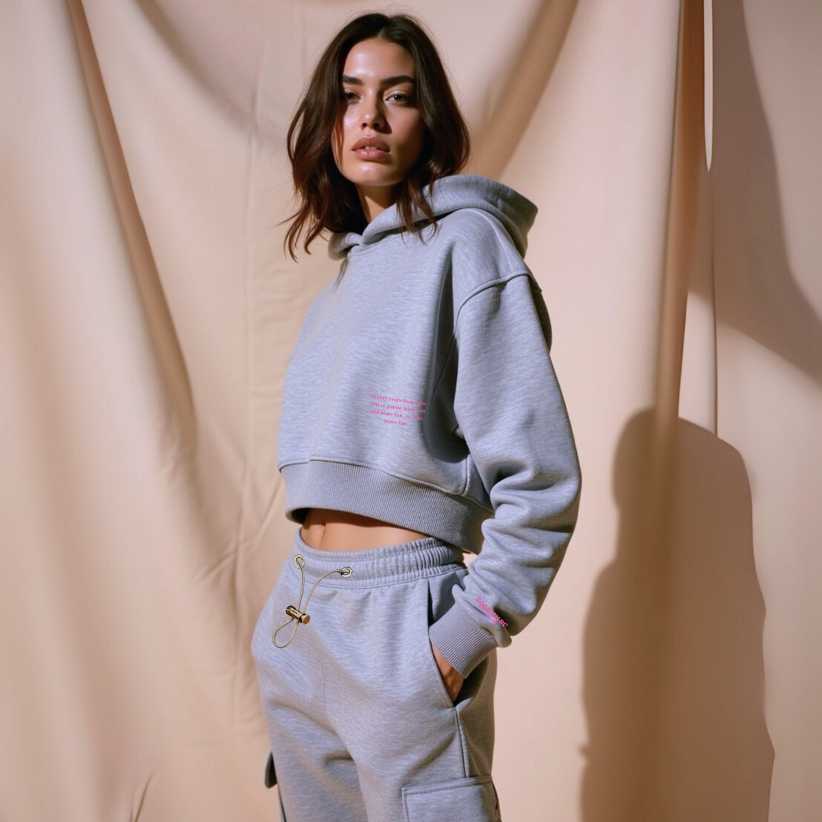 Hoodie Cropped Vert "Twenty Years From Now" — GOOD GIRL BAD HABITS