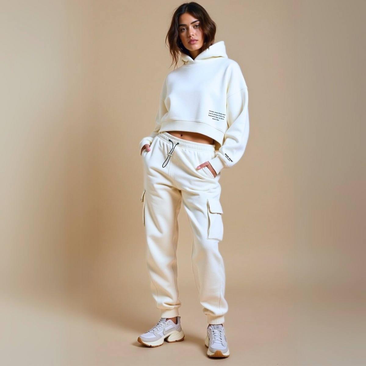 Hoodie Cropped Blanc "Twenty Years From Now" — GOOD GIRL BAD HABITS