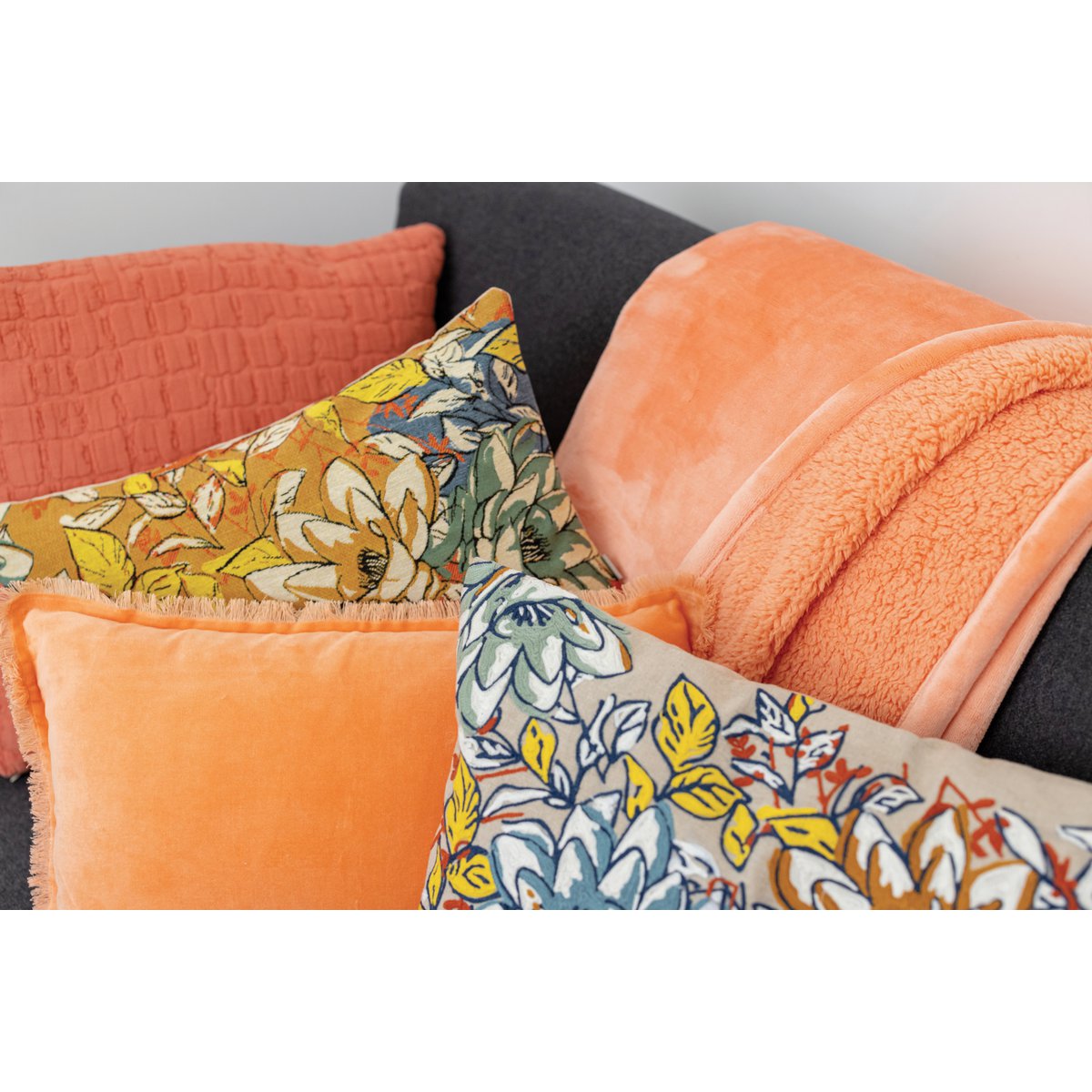 Plaid Ultra-Doux Michka Goyave 130×160 cm | VIVARAISE