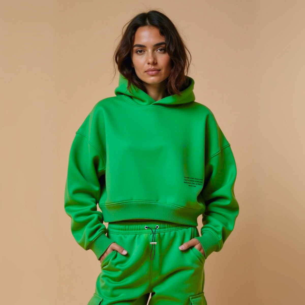 Hoodie Cropped Vert Vibrant "Twenty Years" Coton Bio — GOOD GIRL BAD HABITS