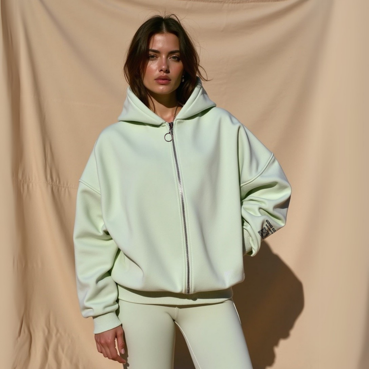 Hoodie Zippé Oversize Vert Menthe Coton Bio — GOOD GIRL BAD HABITS