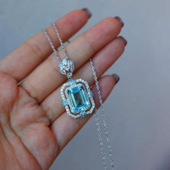 Collier Ice Queen Topaze Bleue — Argent Sterling LanLivia