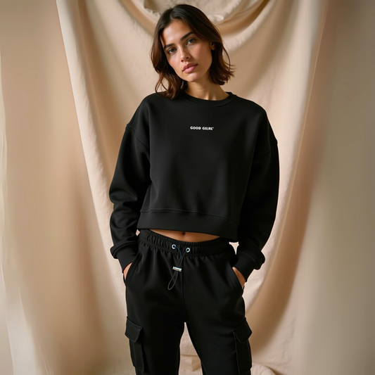 Sweat Col Rond Cropped Noir "Good Enough" — GOOD GIRL BAD HABITS