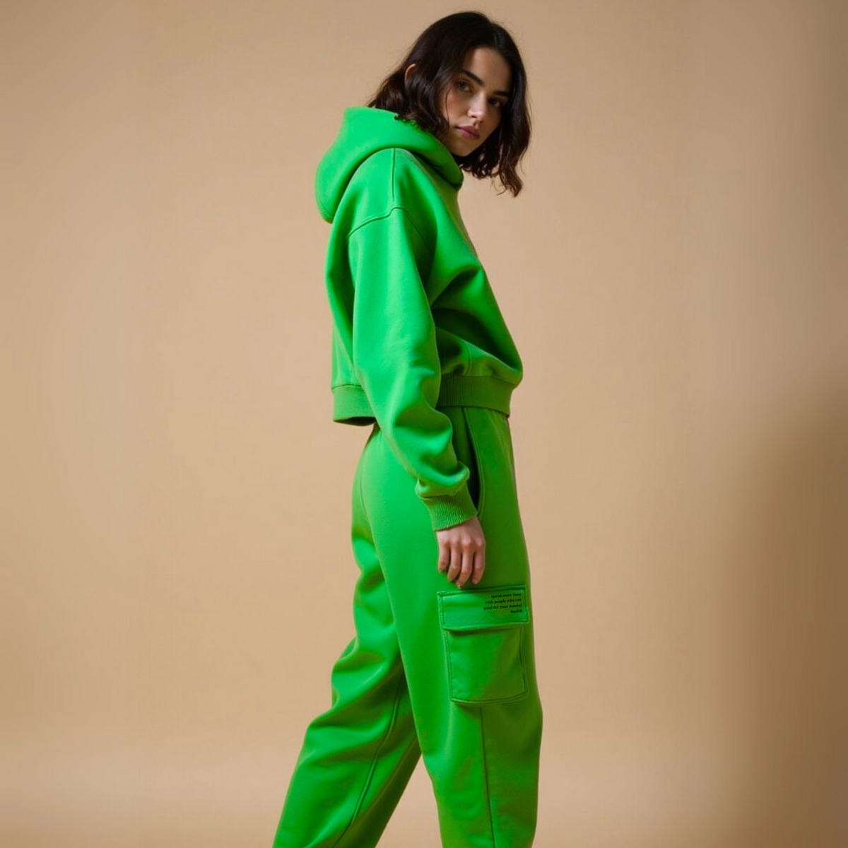 Hoodie Cropped Vert Vibrant "Twenty Years" Coton Bio — GOOD GIRL BAD HABITS