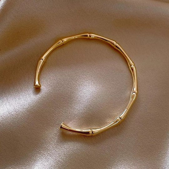 Bracelet Bamboo Sculpté — Acier Inoxydable Plaqué Or 18K